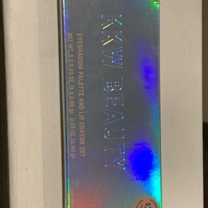 KKW beauty eyeshadow and lip crayon set